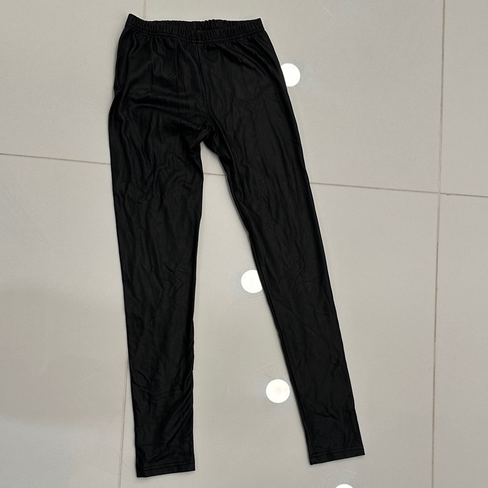 Loverine London leather look Leggings size S